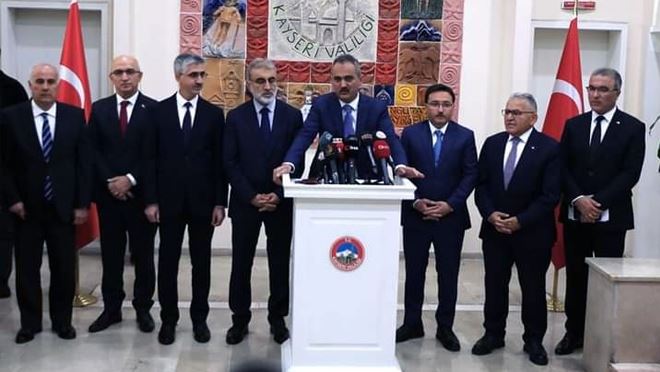 Milli Eğitim Bakanı Mahmut Özer Kayseri’de