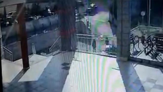 Cemevine çirkin provokasyon