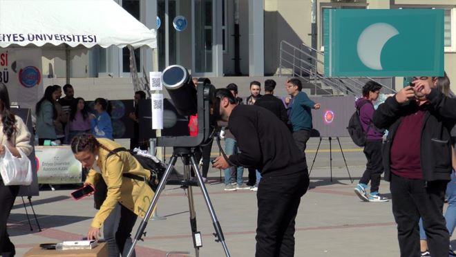 Parçalı güneş tutulması, ERÜ’de teleskoplarla izledi