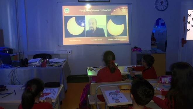 Büyükşehir’in parçalı güneş tutulması canlı yayınını 202 bin kişi izledi