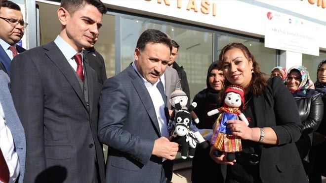 Vali Çiçek’ten Felahiye ve Akkışla Ziyareti