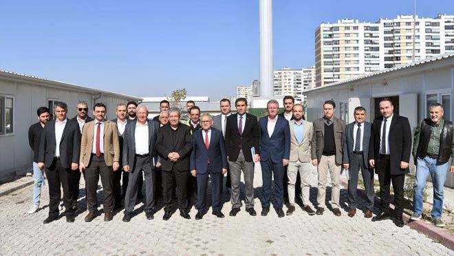 Başkan Büyükkılıç’tan raylı sistem toplantısı