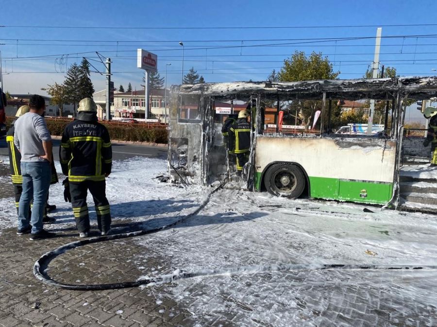 Yolcunun dikkati faciayı önledi