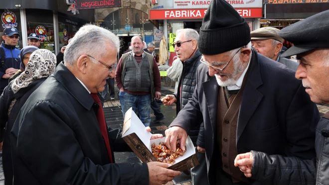 Başkan Büyükkılıç, Kazancılar Çarşısı