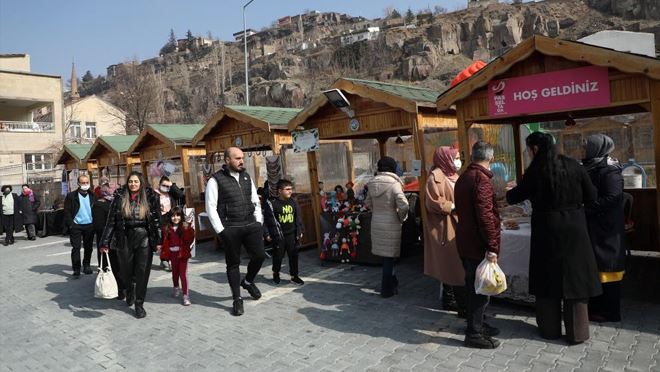Yazdan kalma günde ‘Maharetli Eller’ keyfi