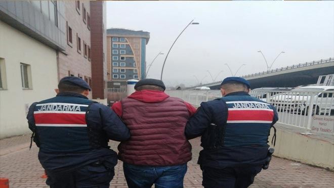    8 dosyadan aranan şahsı kıskıvrak yakaladı