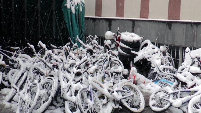 Çalıntı eşyalar sahiplerini bekliyor