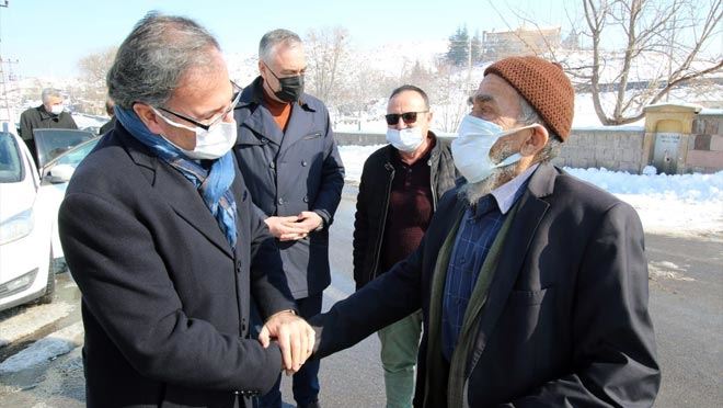 Başkan Özdoğan gönüllere dokunuyor