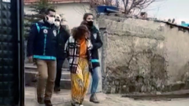 70 bin liralık altın çaldılar