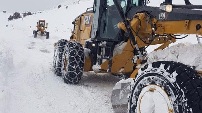 En ücra bölgelerde bile karla mücadele çalışması