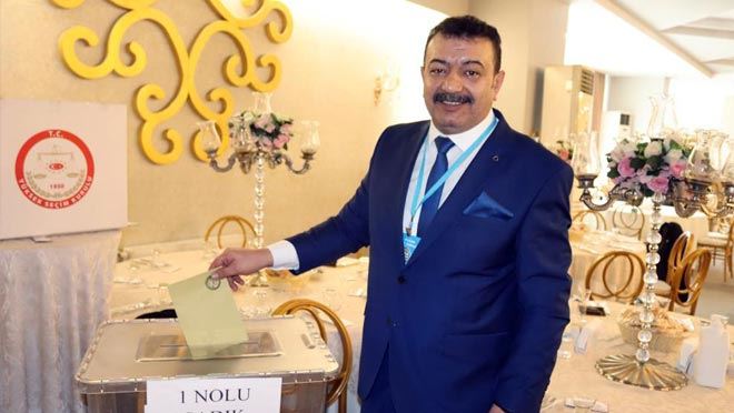 Başkan Aydemir güven tazeledi