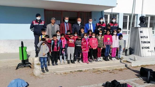 Jandarmadan servis araçları denetimi