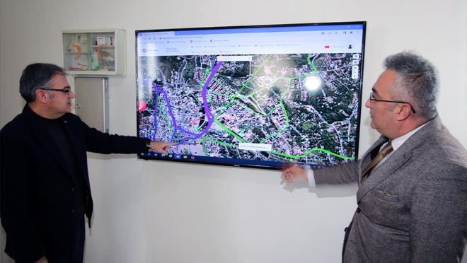 Hacılar’da 7/24 kesintisiz kar temizleme