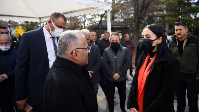 Sarıoğlan Çiftçileri’ne ‘Nohut Tohumu’ desteği