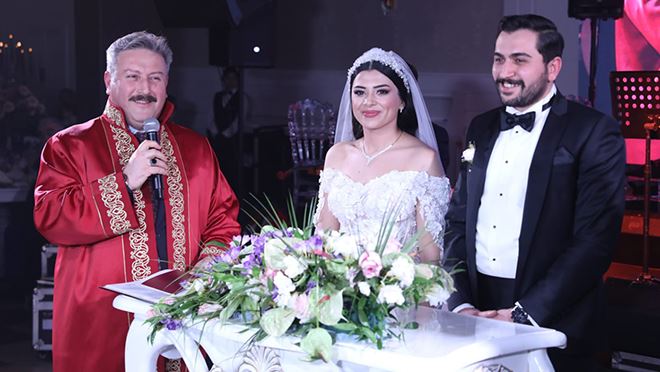 Eda Ve Gökhan Bir Ömür Mutluluğa Evet Dedi