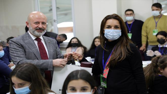 Çolakbayrakdar Erasmus öğrencilerini ağırladı