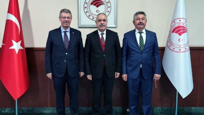 Başkan Akay, Bakan Yardımcısı Tunç ile görüştü