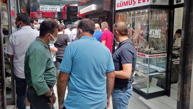 Kar vaadinde bulunup 34 müşterisini dolandıran kuyumcuya 81 yıl hapis cezası
