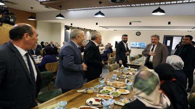 Muhtarlar iftar yemeği’nde ağırlandı