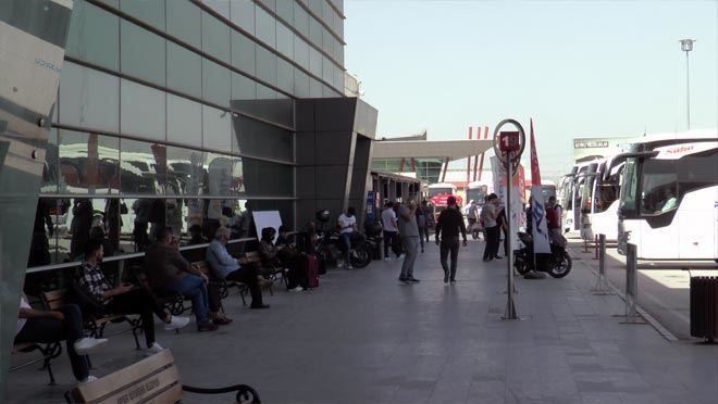 Otogarlarda yoğunluk düştü
