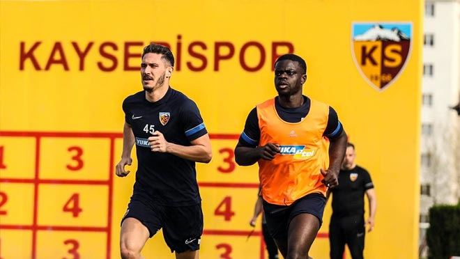 Kayserispor, Taraftarı Önünde Kazanmak İstiyor