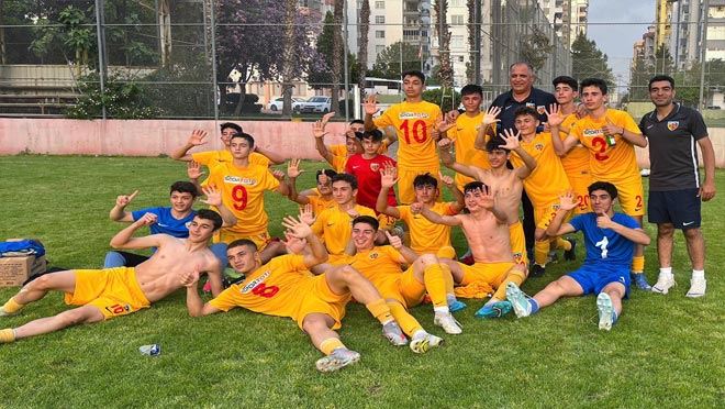 U15 gelişim farklı kazandı