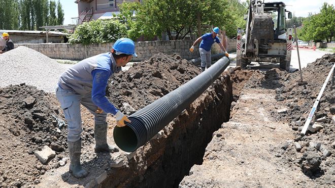 Kaski, Bünyan’da Şebeke Hatlarını Yeniliyor