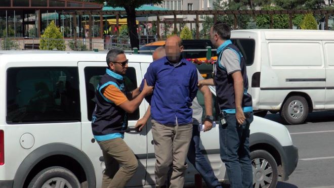 Dehşete düşüren cinayette 3 tutuklama