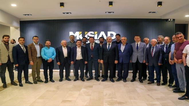 Vali Çiçek MÜSİAD istişare toplantısına katıldı