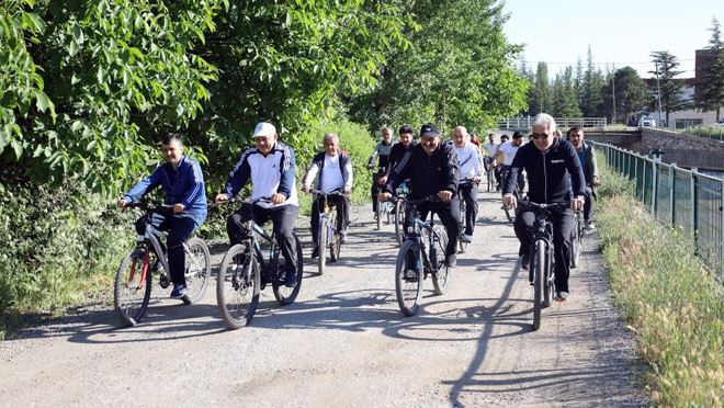 Yahyalı’da sağlıklı yaşam için pedal çevirdiler