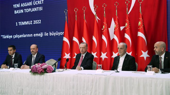 Yeni asgari ücret 5 bin 500 TL oldu