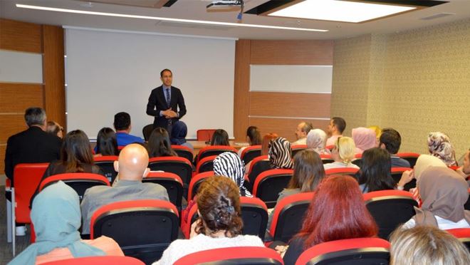 Kayseri’de Sağlık Çalışanlarına NRP Eğitimi