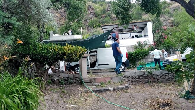 Çatıyı tamir etmek isterken canından oldu