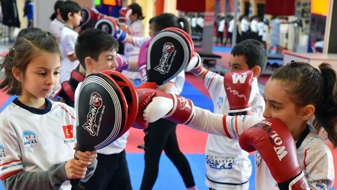 SPOR A.Ş’de Spor Okulları hız kesmeden devam ediyor