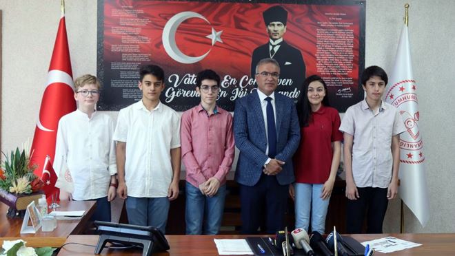 Teltik, LGS şampiyonlarını ağırladı