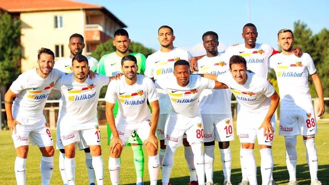 Kayserispor 15 yabancı futbolcusuna lisans çıkardı