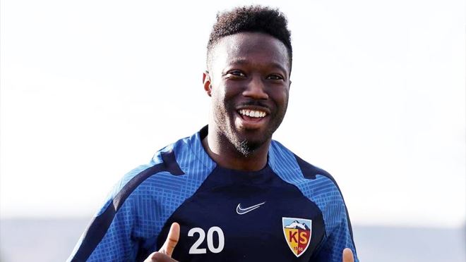 Kayserisporlu Carlos Mane: 