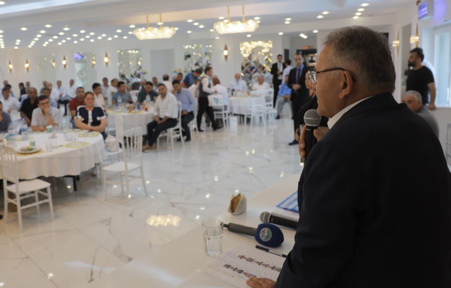 Başkan Büyükkılıç’tan Kocasinan’da muhtarlarla istişare toplantısı