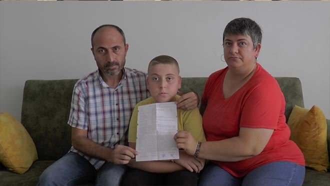 Otizmli Çocuğuna Baskı Uygulayan Komşudan Şikayetçi Oldu.