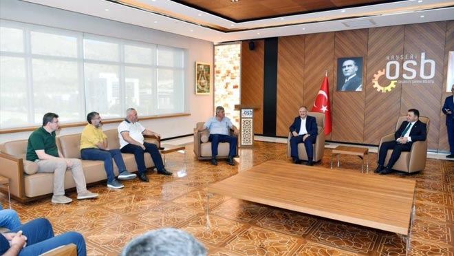 Özhaseki, Kayseri OSB’de GES üreticilerinin sıkıntıları dinledi