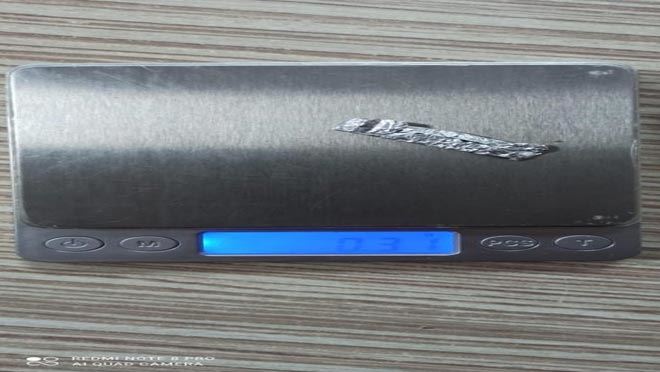  Uyuşturucuyu ayağının altına sakladı, Güven Timleri