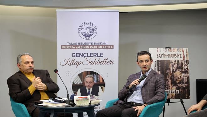   Kitap sohbetleri yeni yılda da devam etti