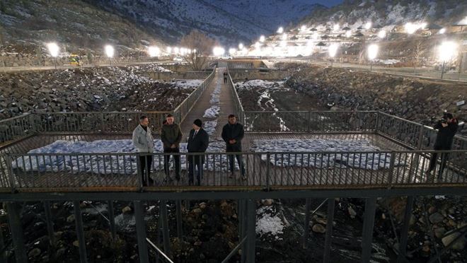 Zincidere 100. Yıl Mesire Alanı gece ışıl ışıl