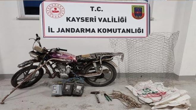  Suç makinası son işinde yakayı ele verdi