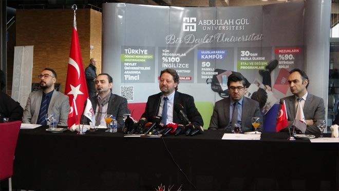  Rektör Yılmaz: “Hızlı büyümeye sıcak bakmıyoruz”