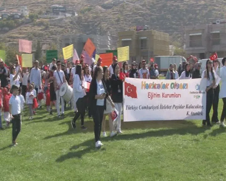 ‘Harikalar Diyarı Eğitim Kurumları’ Cumhuriyet’in 100. Yılını Coşkuyla Kutladı