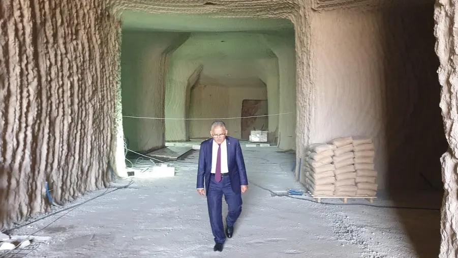 Kayadan oyma Kültepe Müzesi’nde çalışmalar devam ediyor