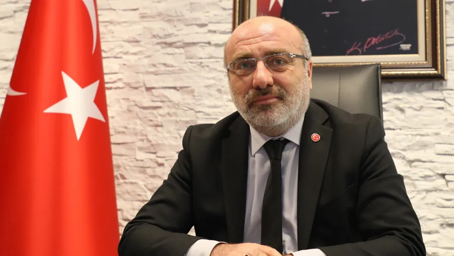 Rektör Karamustafa’dan Öğretmenler Günü Mesajı