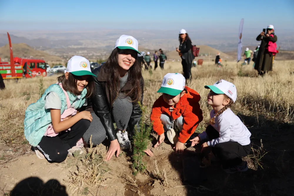 Hacılar’da ‘Geleceğe Nefes Cumhuriyet’e Nefes’