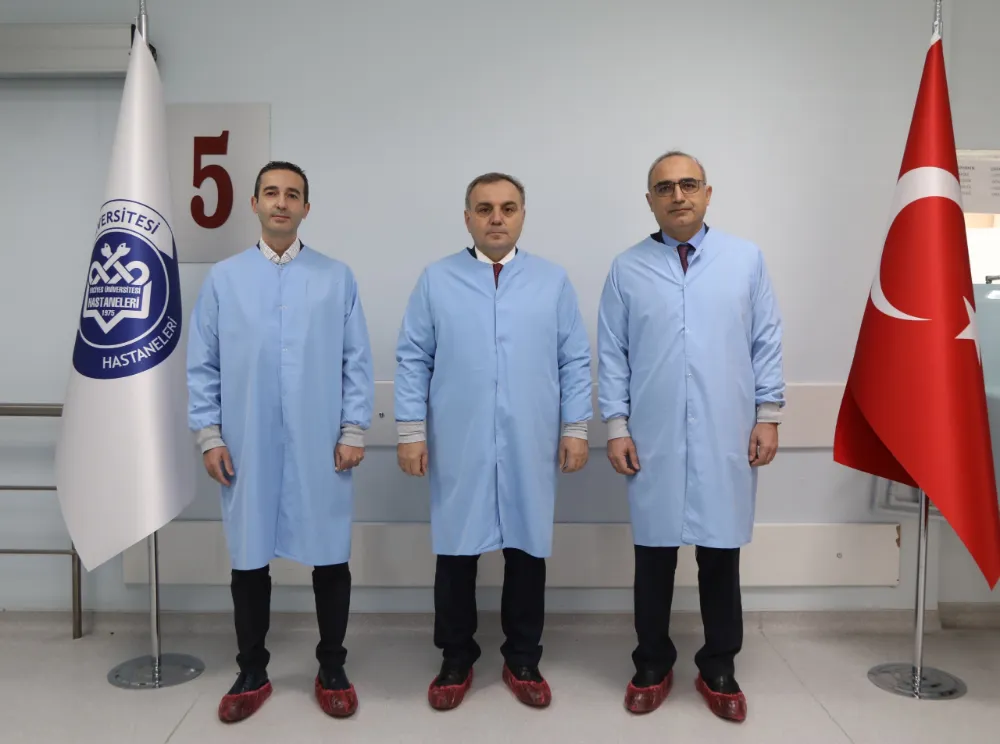 ERÜ Tıp Fakültesi’nde robotik teknoloji ile ilk ameliyat yapıldı